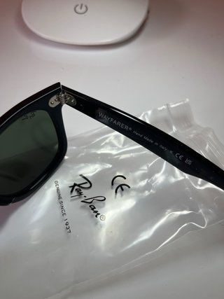 Gafas de sol negras
