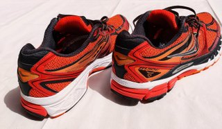 Saucony GUIDE 8   -45-  ·> n u e v a s <·