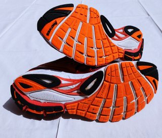 Saucony GUIDE 8   -45-  ·> n u e v a s <·