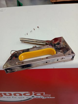 Grapadora Metálica Profesional