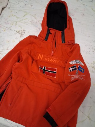 Chaqueta Canguro Original National Geographic