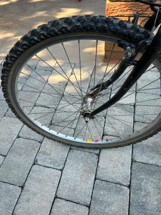 Bicicleta Peugeot 300 Kings Canyon Negra