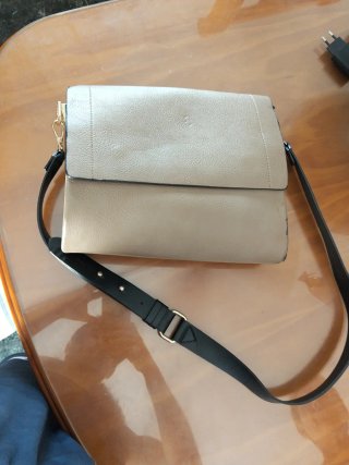 Bolso Parfois Beige y Negro