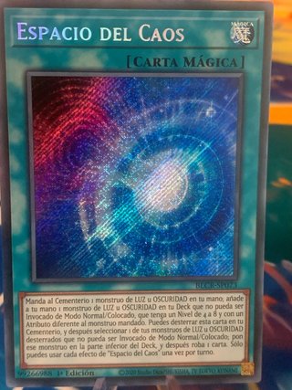 Yu-Gi-Oh! Deck Caos (Luz y Oscuridad) - En español