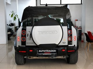 Land Rover Defender 2022