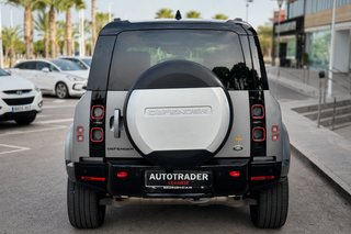 Land Rover Defender 2022