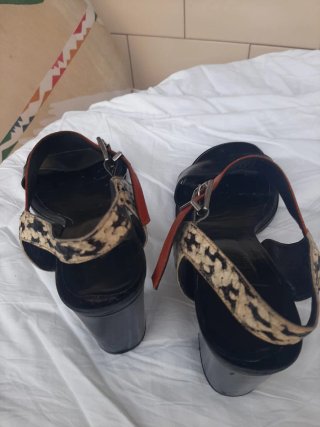 Sandalias Belset Piel Tacón