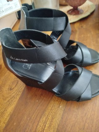 Sandalias Calvin Klein Talla 38.