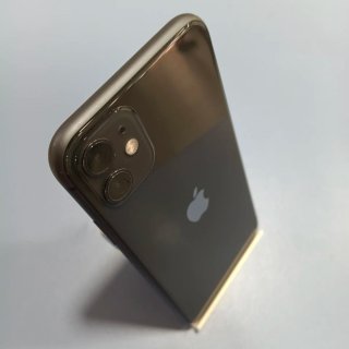 iPhone 11 64GB Negro 82% Batería
