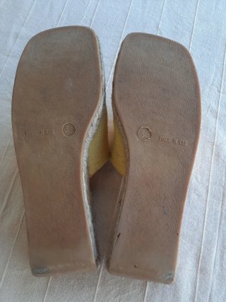 Zapatillas Made in Spain Flores Amarillas