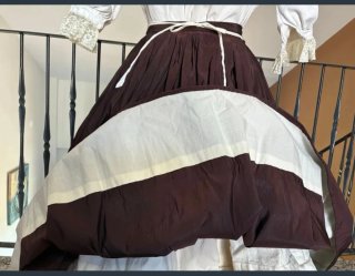 Falda a l'antiga