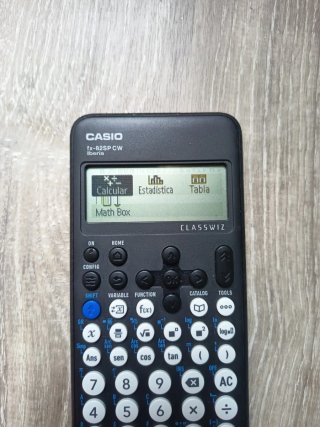 Calculadora fx-82SP CW
