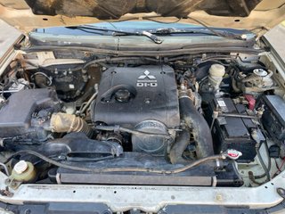 Mitsubishi L 200 2011 2.5 DID 136cv