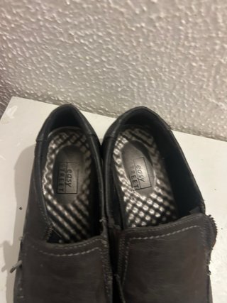 Zapatos marrones con cremallera