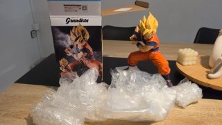 Figura Grandista SON GOKU Bandai