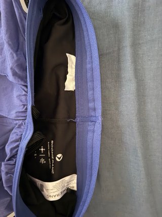 Pantalón corto deportivo azul para running