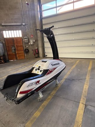Jet Ski agua Kawasaki 800 SX-R