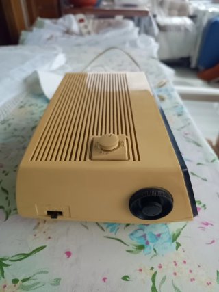 Radio despertador Vintage Sanyo RM 5021, de 1971