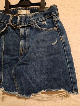 Falda vaquera Bershka XS/S