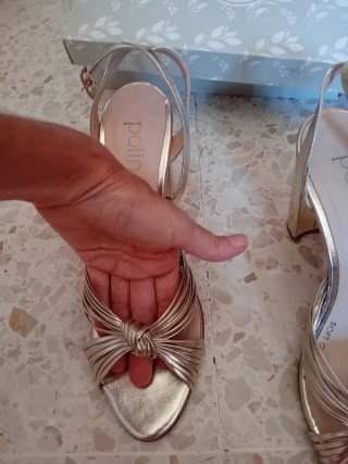 Sandalias Polin et Moi Tacon Fiesta Doradas