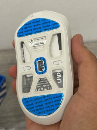 Pulsar X3 LHD Ratón Gaming Blanco