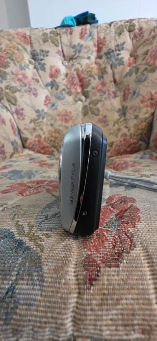 Samsung PL20 Fotocamera Digitale Argento
