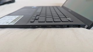 Portátil ASUS Zenbook 14 OLED in ottime condizioni