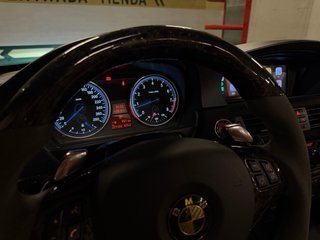 BMW 335i dkg 2010