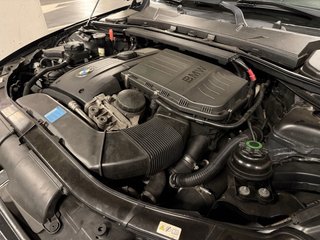 BMW 335i dkg 2010