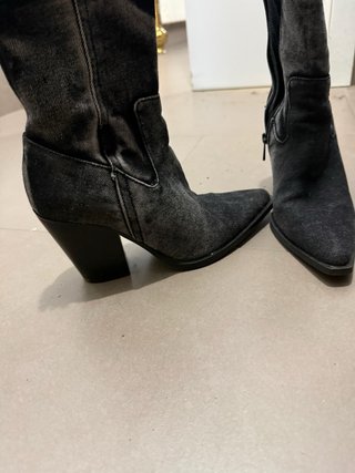 Botines vaqueros grises con cremallera