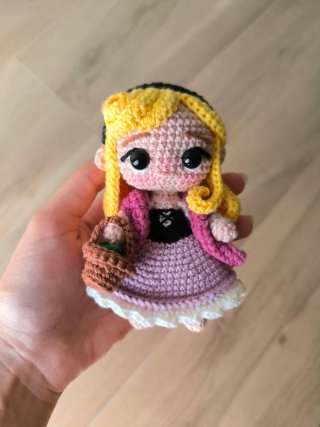Lote de 2 muñecas crochet Rapunzel y Aurora