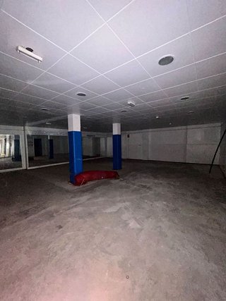 Local comercial en venta en Collblanc en Hospitalet de Llobregat, L´