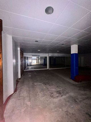 Local comercial en venta en Collblanc en Hospitalet de Llobregat, L´