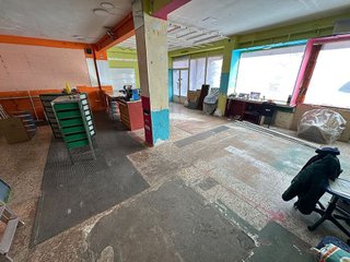 Local comercial en alquiler en Arcos en Madrid
