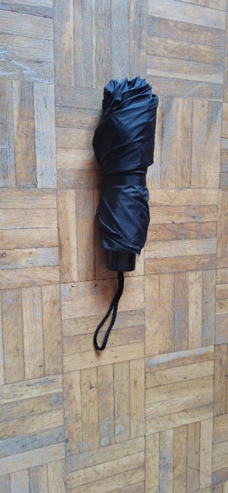 Paraguas plegable negro
