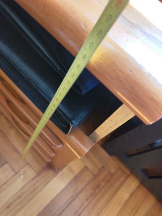 Escritorio de madera sólida