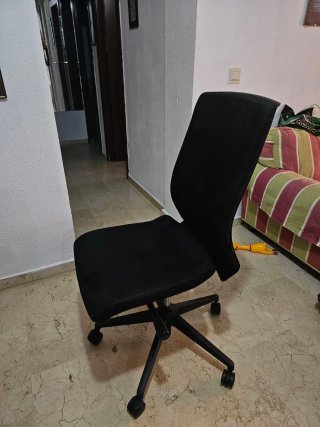 Sillón de oficina ergonómico