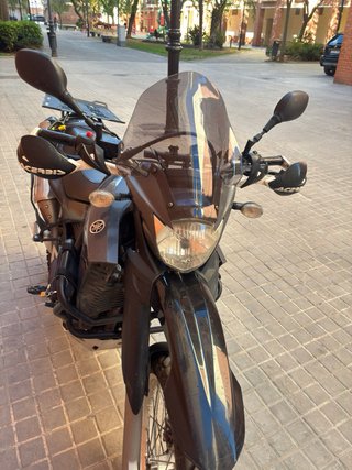 Yamaha XT660R Adventure/Enduro Moto