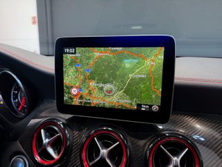 MERCEDES-BENZ CLA 45 AMG SHOOTING BRAKE 4MATIC 381CV 5P