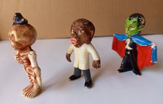 Lote 3 Figuras Monstruos Castillo Airgam 70s