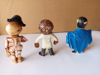 Lote 3 Figuras Monstruos Castillo Airgam 70s