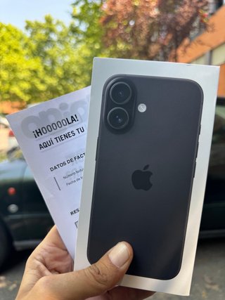 iPhone 16 PRECINTADO FACTURA 3 AÑOS DE GARANTÍA