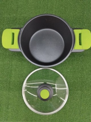 Olla BRA Prior alta con tapa de cristal 20cm