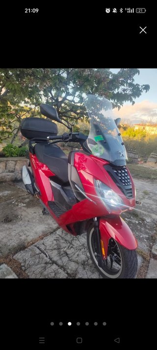 Moto Scooter 125cc Roja