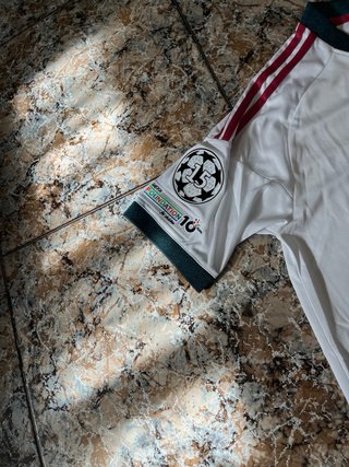 Camiseta Real Madrid Vinicius Jr. Talla XL