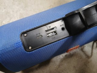 Altoparlante Bluetooth JBL portatile