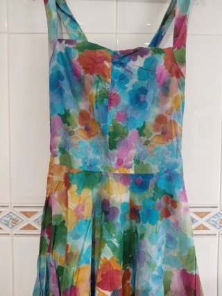 Vestido floral multicolor nuevo