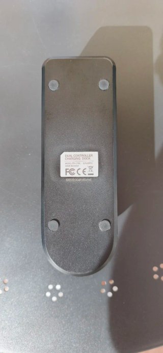 Stazione di ricarica doppia per controller PS4