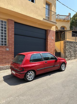 Renault Clio 1993