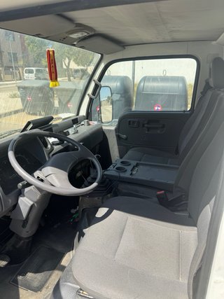 Nissan Cabstar 2005